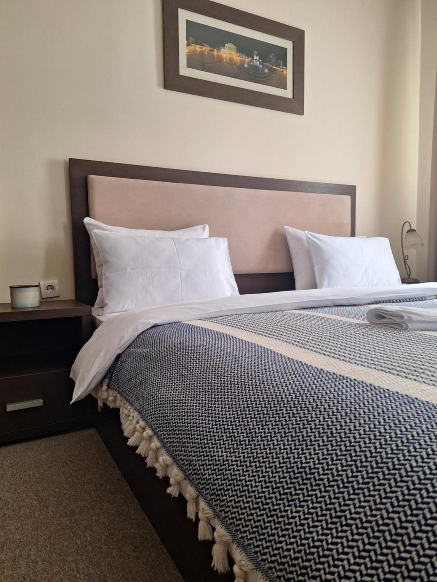 Garni Hotel Ema Κραγκούγιεβατς Εξωτερικό φωτογραφία