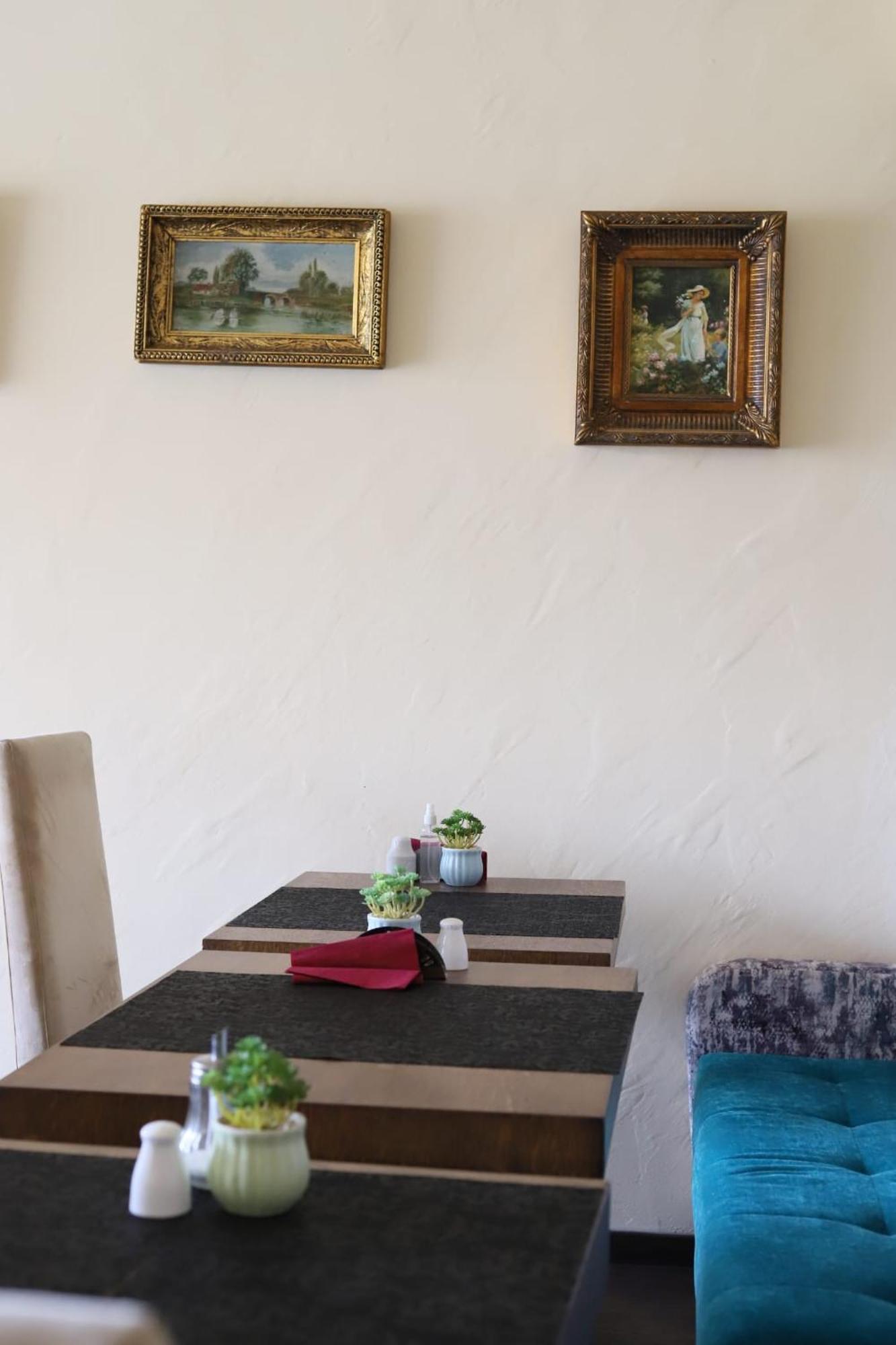 Garni Hotel Ema Κραγκούγιεβατς Εξωτερικό φωτογραφία