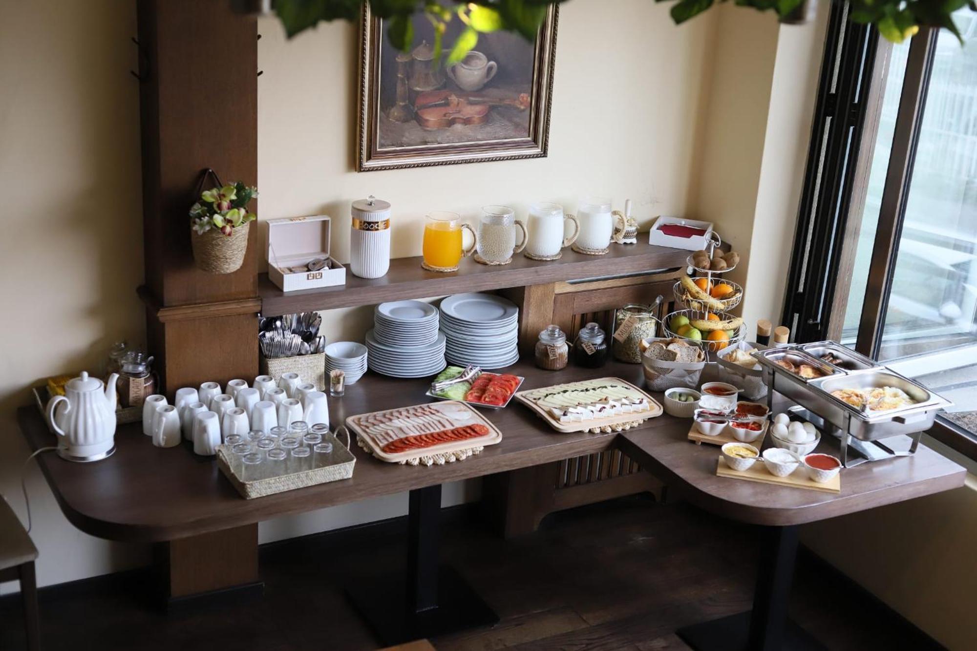 Garni Hotel Ema Κραγκούγιεβατς Εξωτερικό φωτογραφία