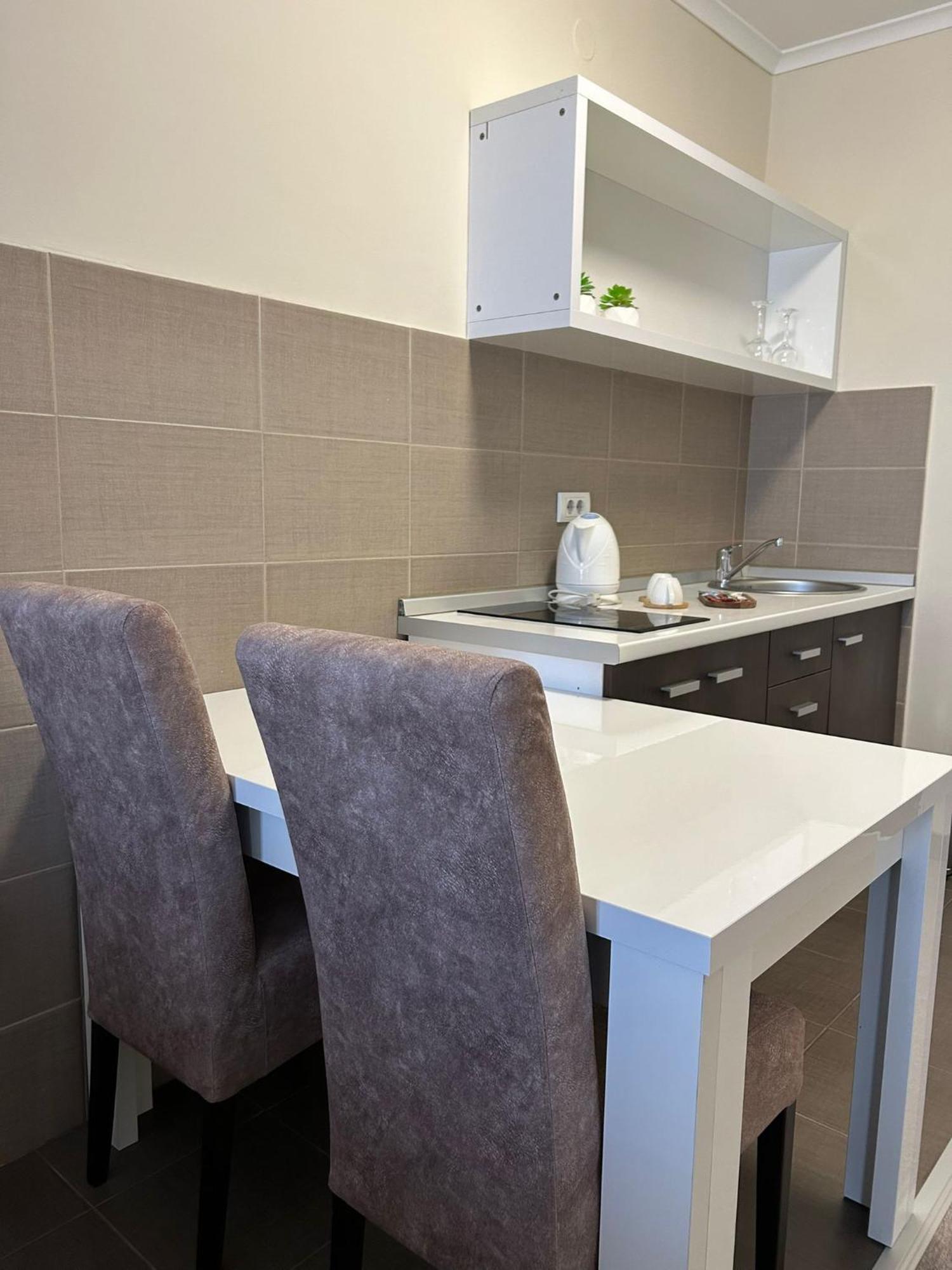 Garni Hotel Ema Κραγκούγιεβατς Εξωτερικό φωτογραφία